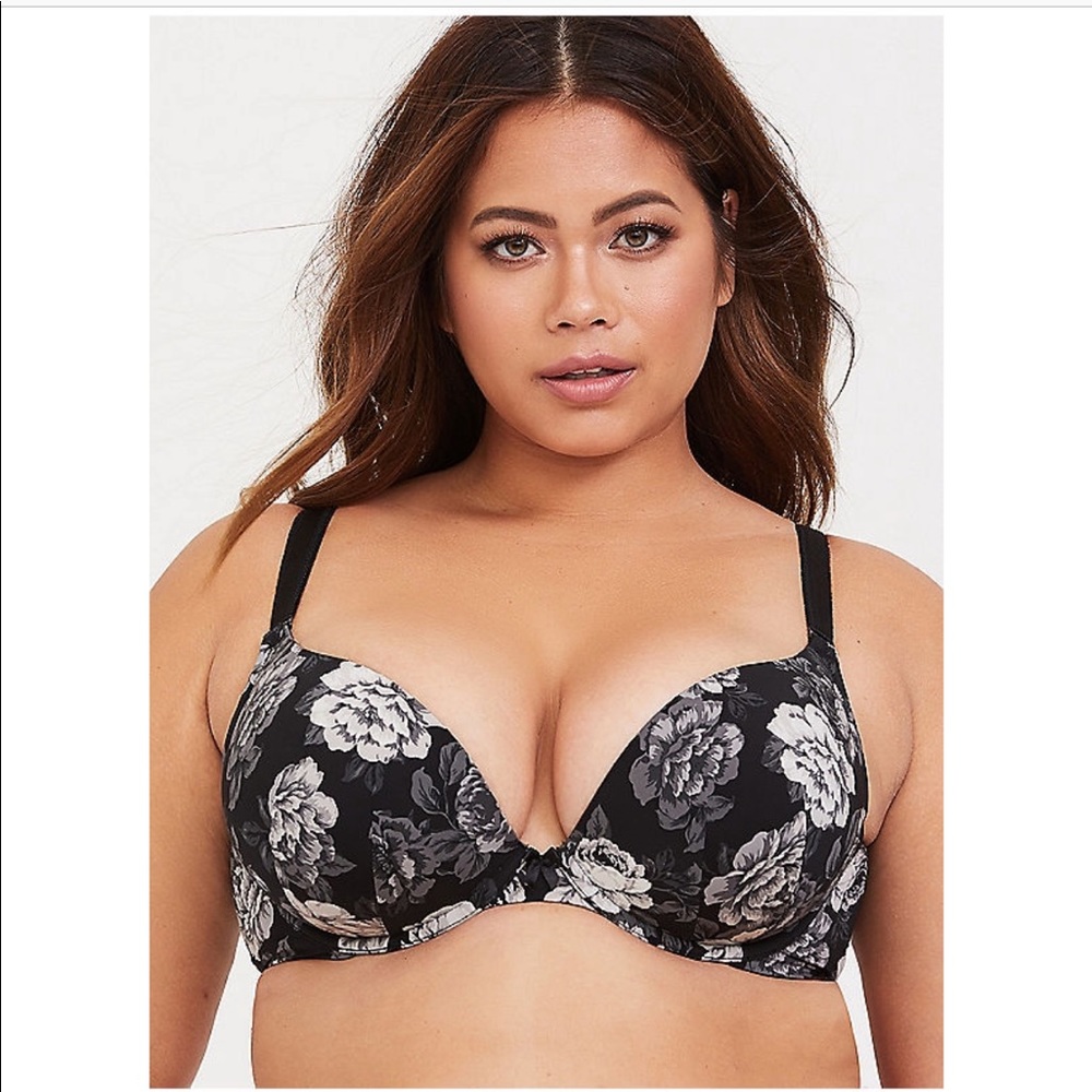 TORRID 40DD Push Up Plunge